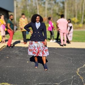 Liz Claiborne tailored jacket.double breasted.navy Blue. fits 12-16